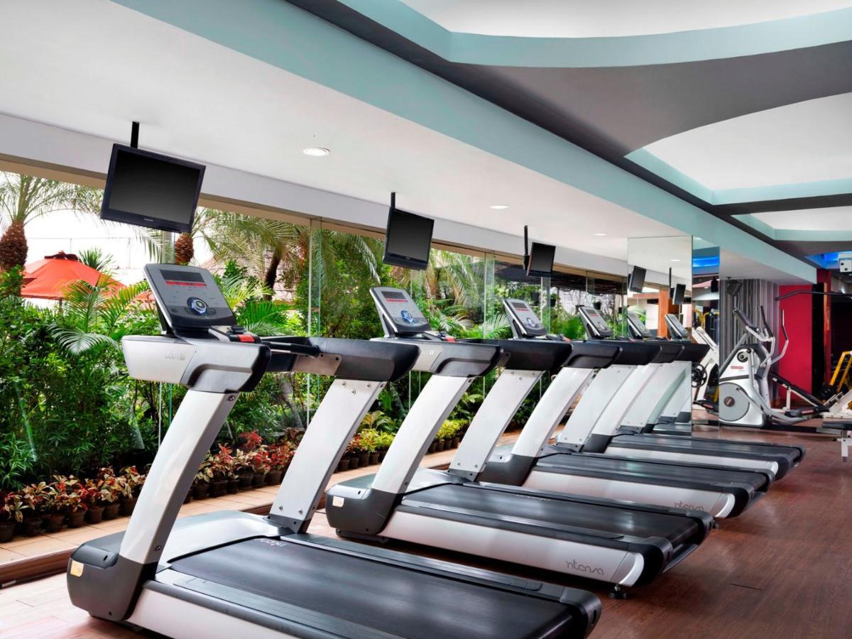 Hotel Ciputra Jakarta Managed By Swiss-Belhotel International Exteriör bild