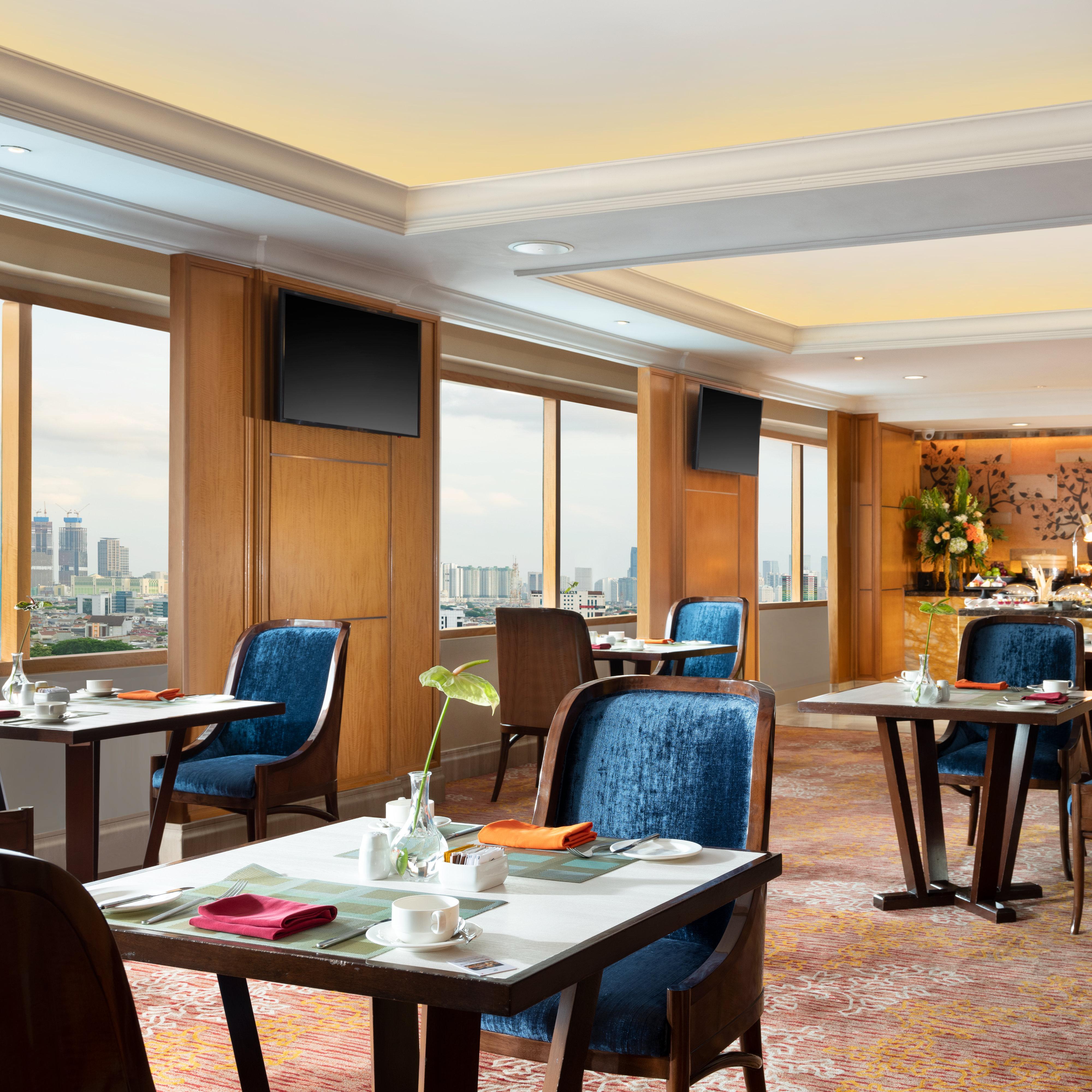 Hotel Ciputra Jakarta Managed By Swiss-Belhotel International Exteriör bild