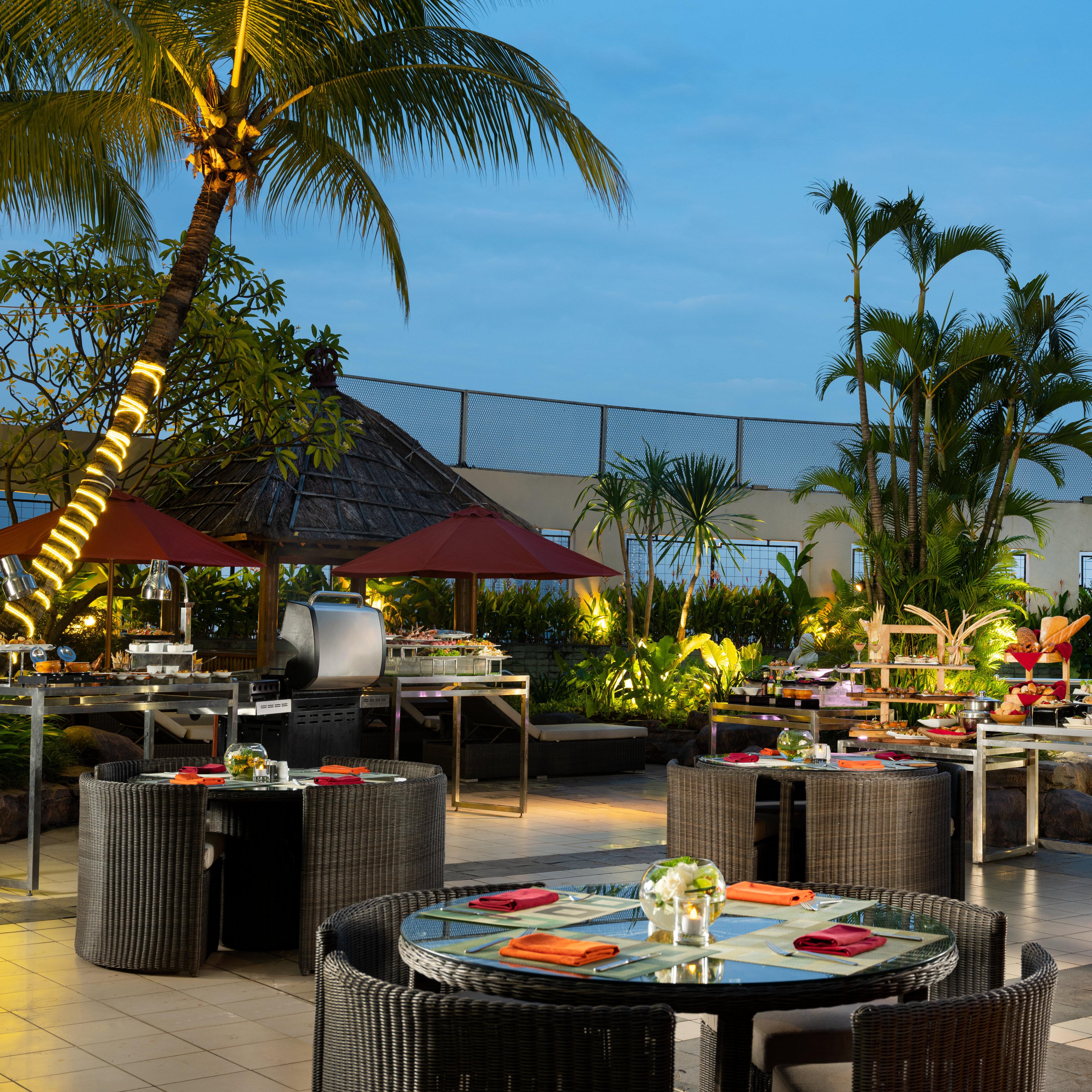 Hotel Ciputra Jakarta Managed By Swiss-Belhotel International Exteriör bild
