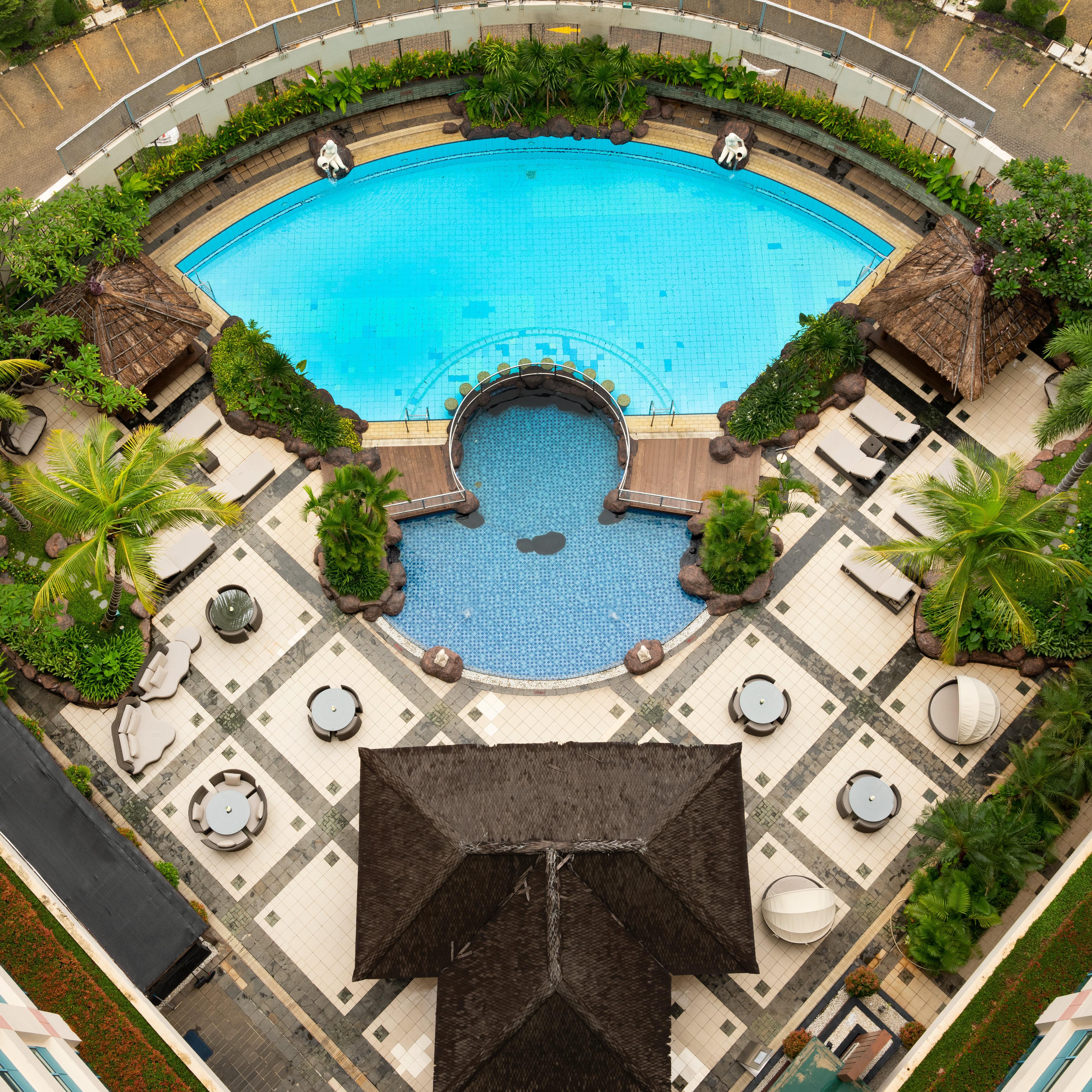 Hotel Ciputra Jakarta Managed By Swiss-Belhotel International Exteriör bild