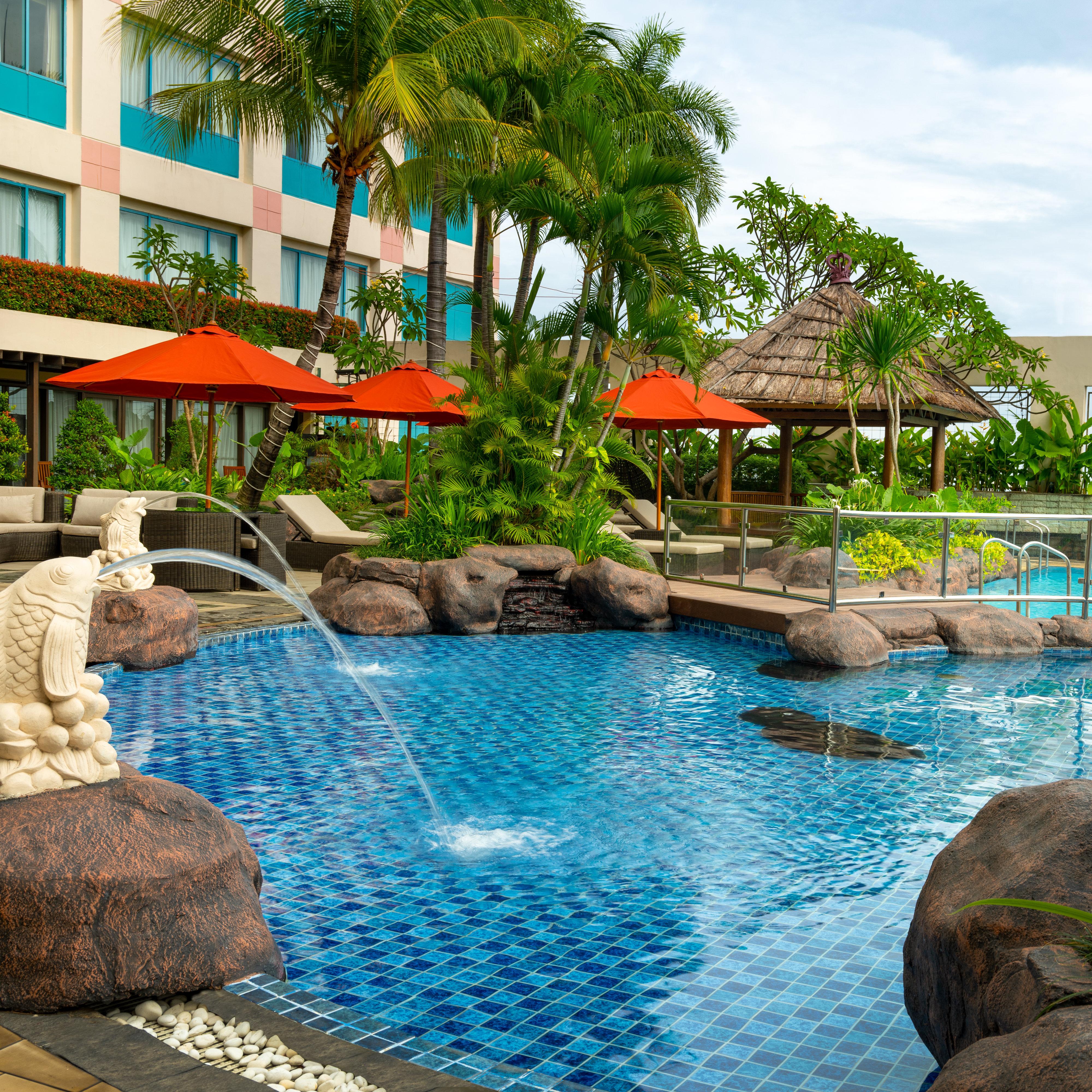 Hotel Ciputra Jakarta Managed By Swiss-Belhotel International Exteriör bild